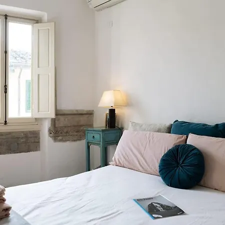 Artsy Loft شقة فلورنس