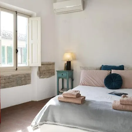 Artsy Loft شقة